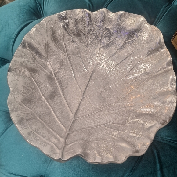 Silver Cabbage leaf decorative dish - New - Picture 2 of 4